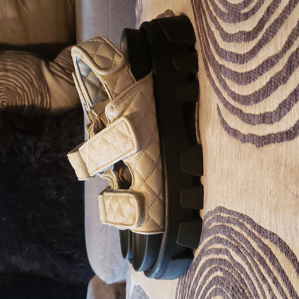 H&M chunky sandals